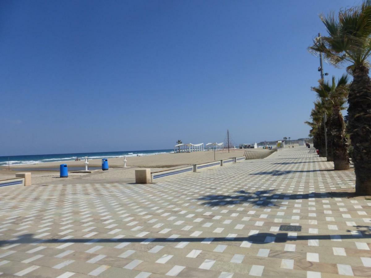 Family And Friends - San Juan Playa Apartment อาลิกันเต ภายนอก รูปภาพ